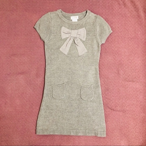 Gray sweater dress girls size L(6x)‎ w/ bow detail